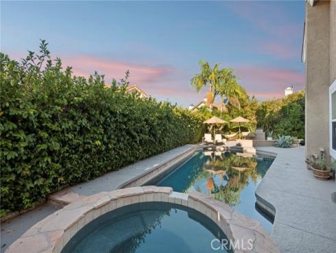 24882  Avenida Avalon  , Laguna Hills, CA