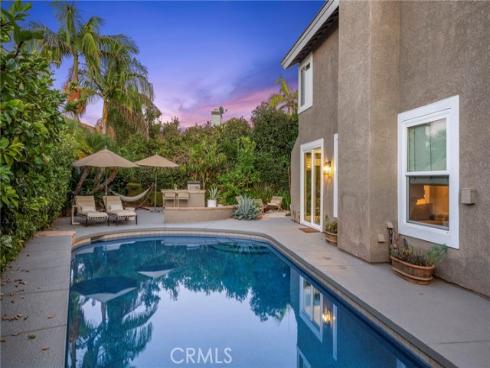 24882  Avenida Avalon  , Laguna Hills, CA