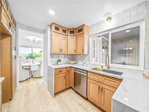 22321  Caminito Mescalero  226 , Laguna Hills, CA