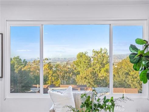 22321  Caminito Mescalero  226 , Laguna Hills, CA