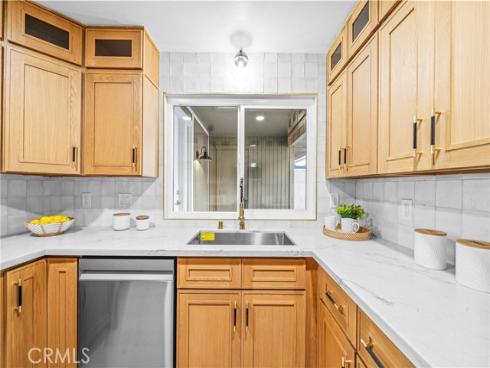 22321  Caminito Mescalero  226 , Laguna Hills, CA