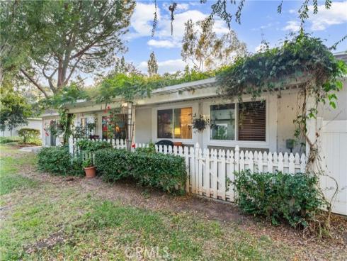 23416  Caminito Valle  , Laguna Hills, CA