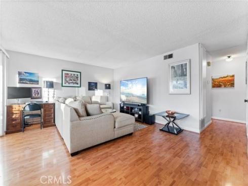 23416  Caminito Valle  , Laguna Hills, CA