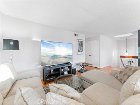 23416  Caminito Valle  , Laguna Hills, CA