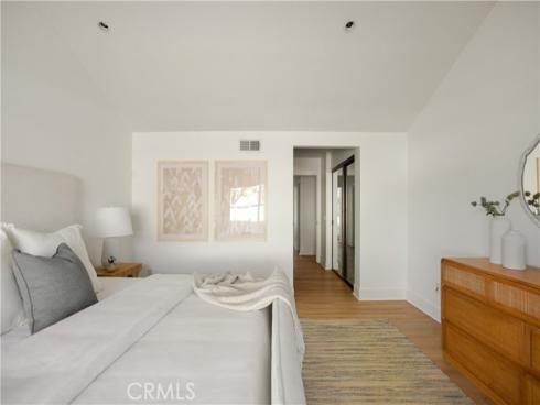 39  Carriage Hill   Lane, Laguna Hills, CA