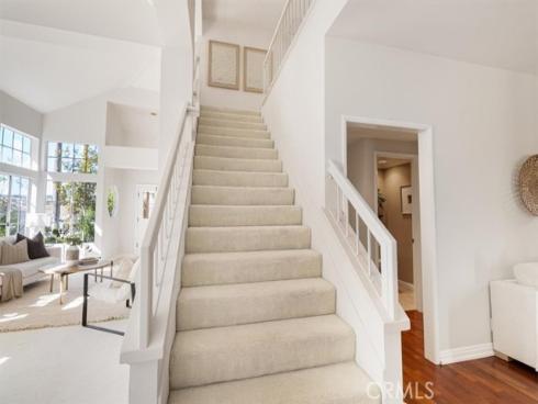 26272  Yolanda  , Laguna Hills, CA