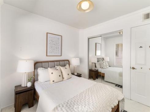 26272  Yolanda  , Laguna Hills, CA