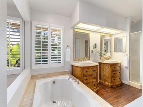 26272  Yolanda  , Laguna Hills, CA