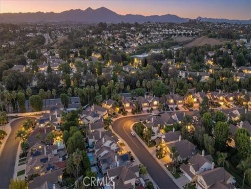 26272  Yolanda  , Laguna Hills, CA