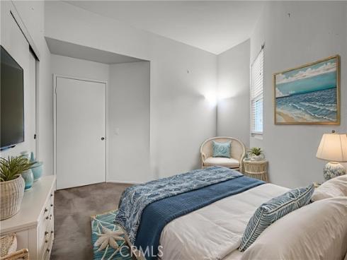 24378  Larchmont  67  Court, Laguna Hills, CA