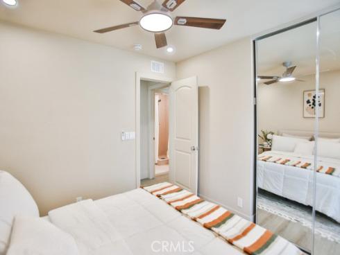 22861  Caminito Manresa  19 , Laguna Hills, CA