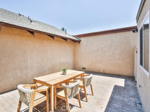 22861  Caminito Manresa  19 , Laguna Hills, CA