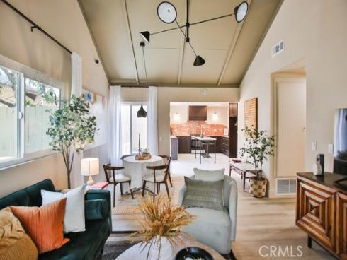 22861  Caminito Manresa  19 , Laguna Hills, CA