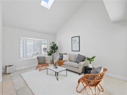 24952  Hendon  , Laguna Hills, CA