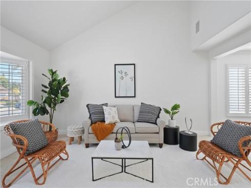 24952  Hendon  , Laguna Hills, CA