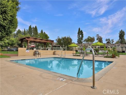 22081  Caminito Amor  , Laguna Hills, CA