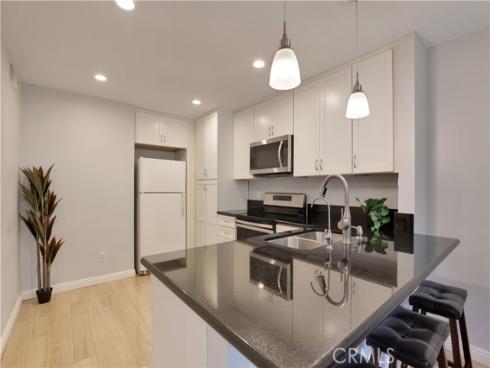 22081  Caminito Amor  , Laguna Hills, CA