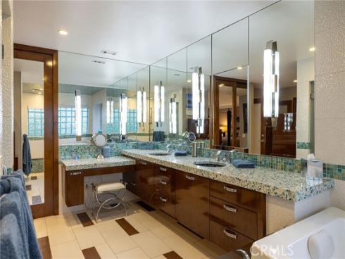 25611  Rangewood   Road, Laguna Hills, CA