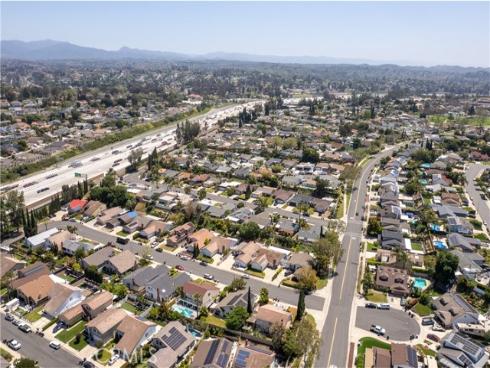 24956  Wells Fargo   Drive, Laguna Hills, CA