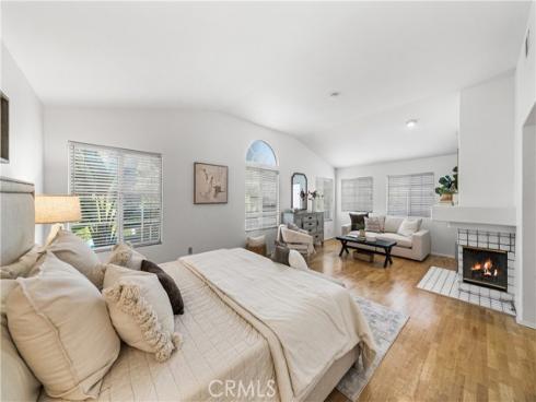 26792  Devonshire  , Laguna Hills, CA