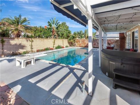 24955 Wells Fargo Drive, Laguna Hills, CA