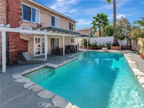 24955 Wells Fargo Drive, Laguna Hills, CA