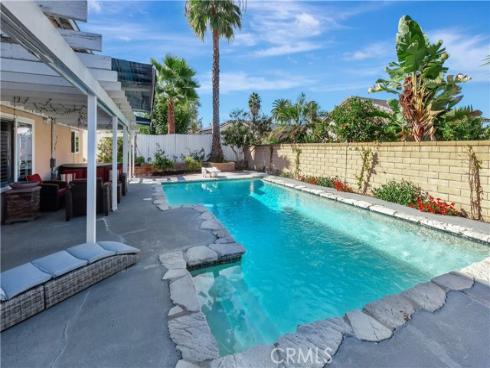 24955 Wells Fargo Drive, Laguna Hills, CA