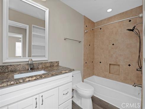 25821 Via Lomas 216 , Laguna Hills, CA