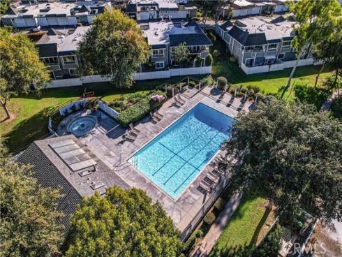 22271 Caminito Arroyo Seco 48 , Laguna Hills, CA