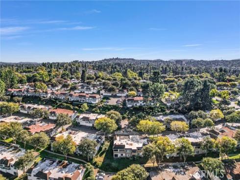 22271 Caminito Arroyo Seco 48 , Laguna Hills, CA