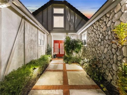 25702 Nellie Gail , Laguna Hills, CA