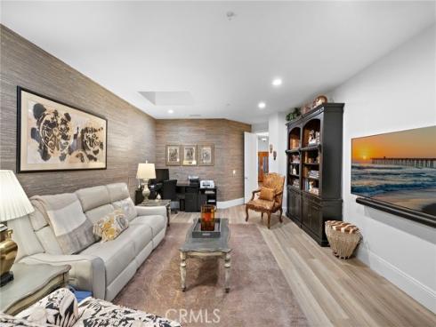 25702 Nellie Gail , Laguna Hills, CA