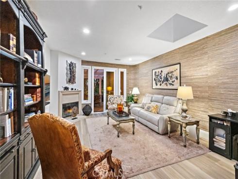 25702 Nellie Gail , Laguna Hills, CA