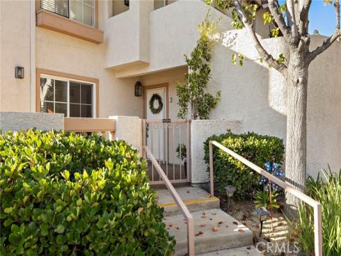 24342  Conejo  , Laguna Hills, CA