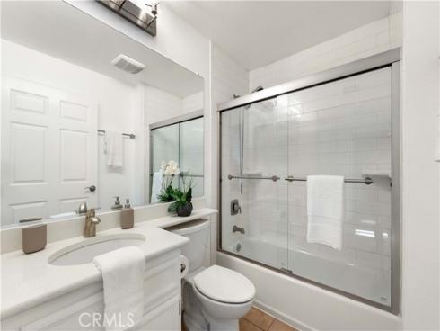 22225 Caminito Zaragoza , Laguna Hills, CA