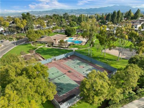 22225 Caminito Zaragoza , Laguna Hills, CA