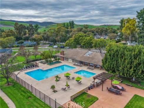 22256  Caminito Mescalero  , Laguna Hills, CA