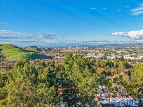 22256  Caminito Mescalero  , Laguna Hills, CA