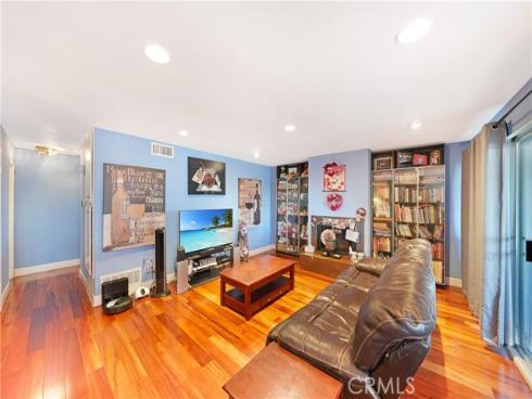 22256  Caminito Mescalero  , Laguna Hills, CA