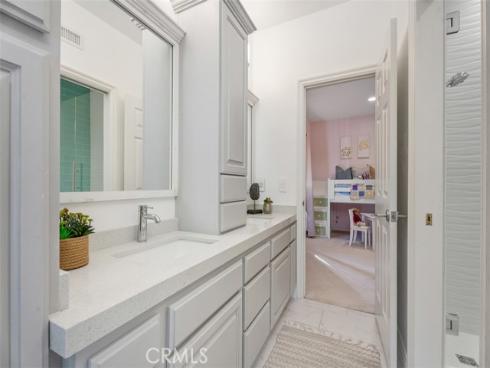 25582  Rapid Falls  , Laguna Hills, CA