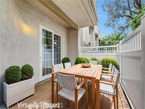 24378  Larchmont  67  Court, Laguna Hills, CA