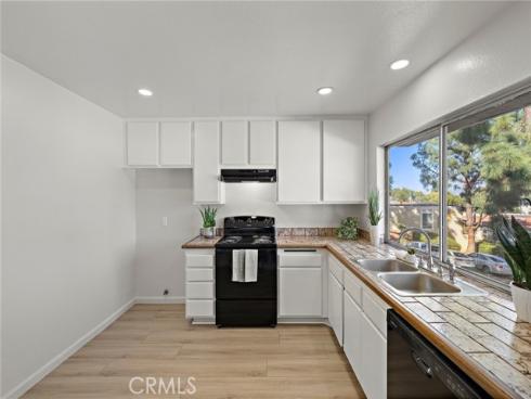 23401  Caminito Lazaro  245 , Laguna Hills, CA