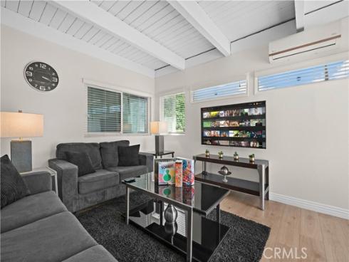 23712  San Dona  , Laguna Hills, CA