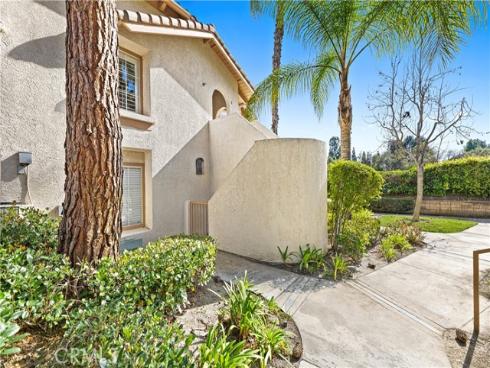24392  Acaso  8 , Laguna Hills, CA