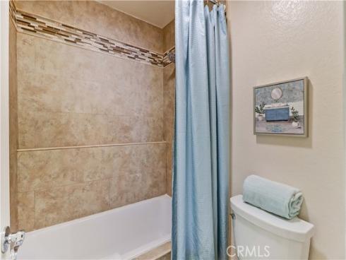 25541  Indian Hill  O , Laguna Hills, CA