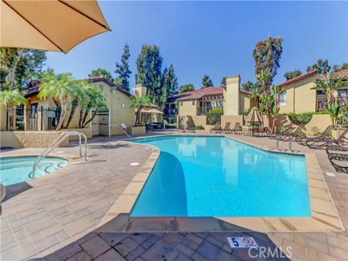 25541  Indian Hill  O , Laguna Hills, CA