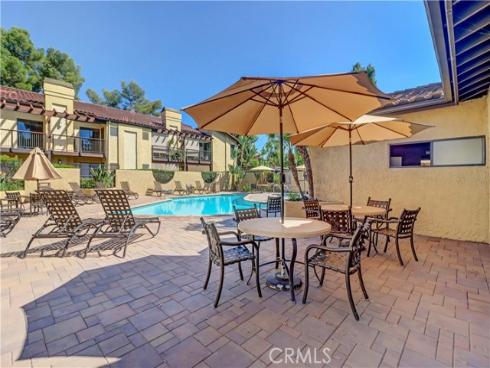 25541  Indian Hill  O , Laguna Hills, CA