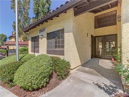 25541  Indian Hill  O , Laguna Hills, CA