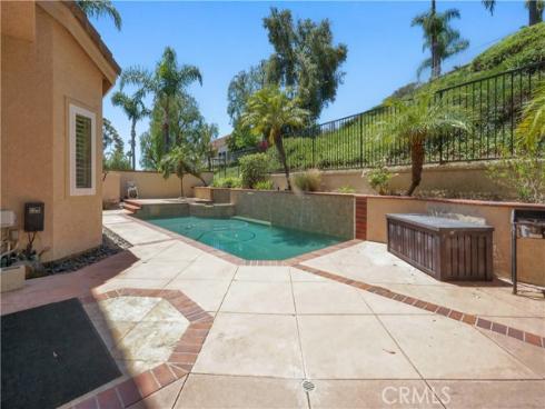 25792  Maple View   Drive, Laguna Hills, CA