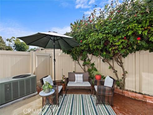 12  Sparrow Hill Lane  , Laguna Hills, CA